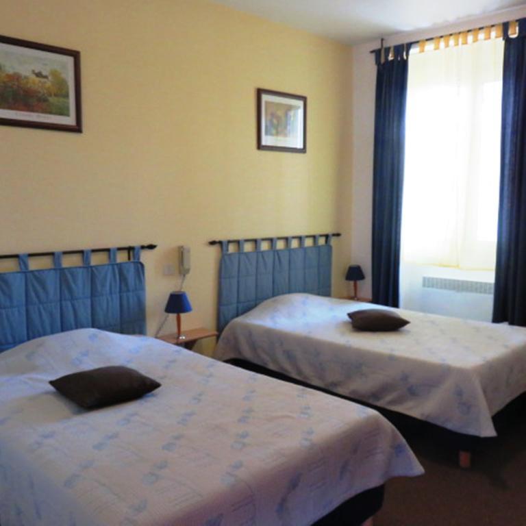 Le Relais Du Pont De Rhodes 호텔 Frayssinet 객실 사진